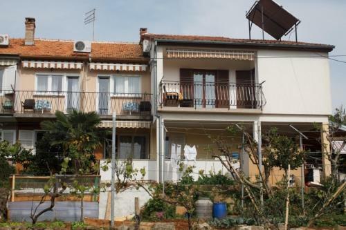 Lino Apartments