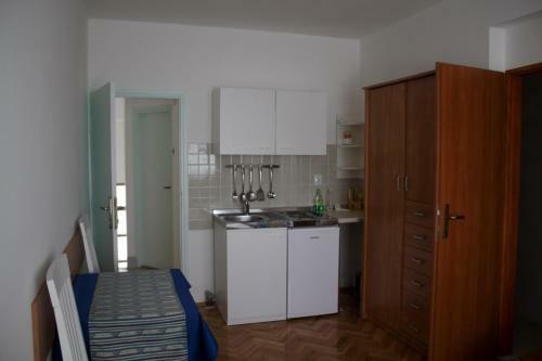 Lino Apartments