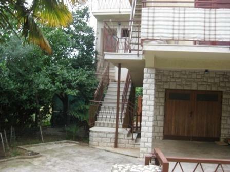 Lino Apartments
