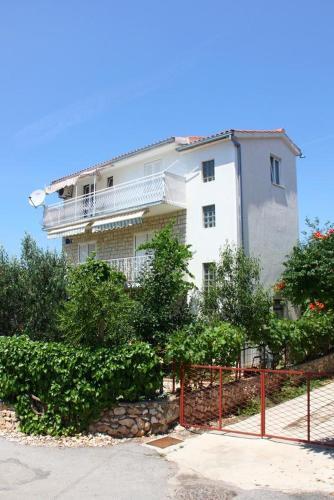 Apartments With A Parking Space Rogoznica - 4865