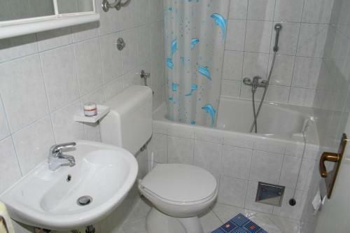 Hostal Triple Room Zaostrog 2662c