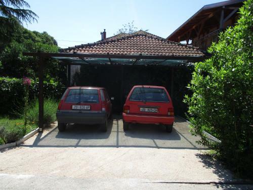 Apartman Eduard ?imi?ev