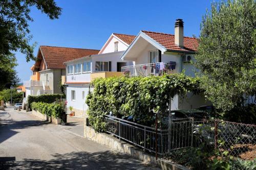 Apartments With A Parking Space Orebic (peljesac) - 10102