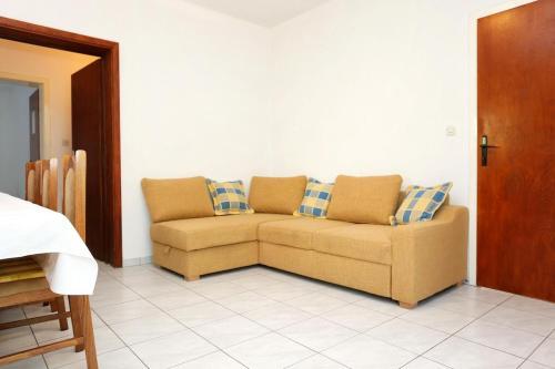 Apartments With A Parking Space Orebic (peljesac) - 10102