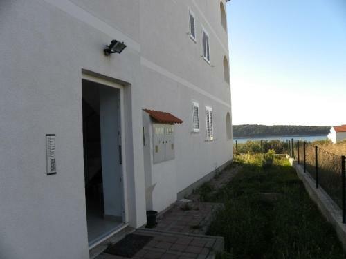 Studio Apartment Barbat 38a
