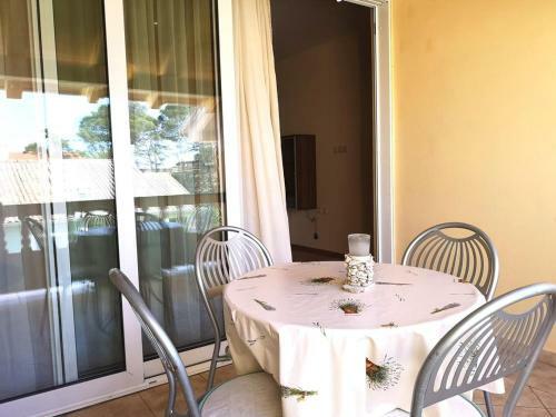 Apartments With A Swimming Pool Banjol (rab) - 11382