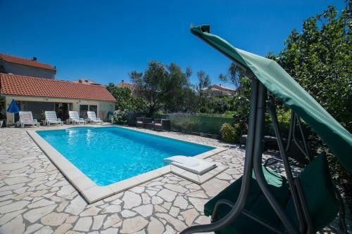 Apartment Supetarska Draga - Donja 2019b