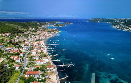 Apartment Supetarska Draga - Donja 2019b