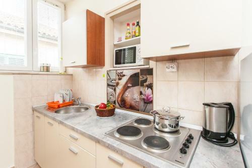Nena City Center Apartment