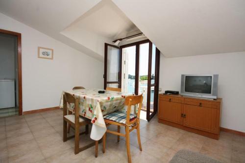 Apartment Tisno 5141b