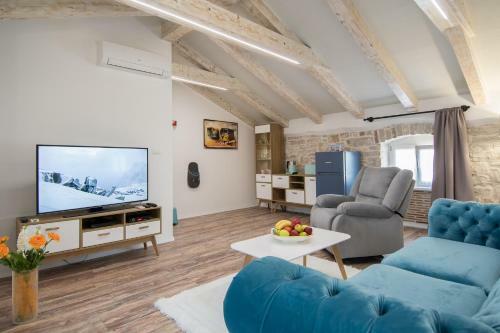 Apartment Borgo 8