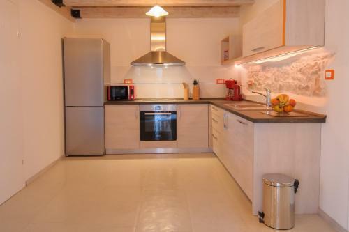 Apartment Borgo 8