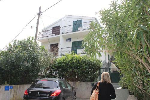 Hostal Apartment Arbanija 11041a