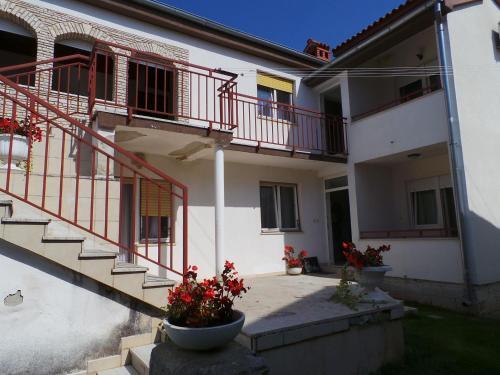 Valbandon Two-bedroom Apartment 2