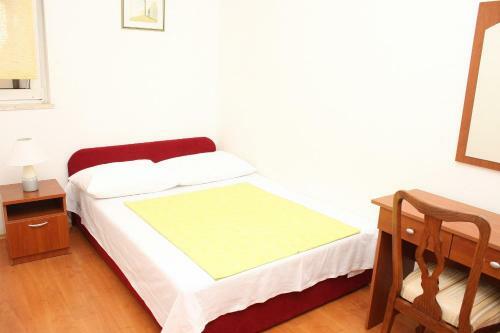 Hostal Apartments Dani