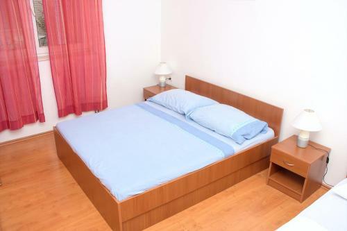 Hostal Apartments Dani