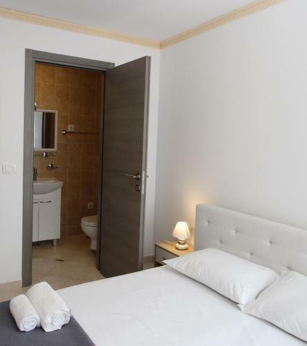 Hostal Rooms Amanda