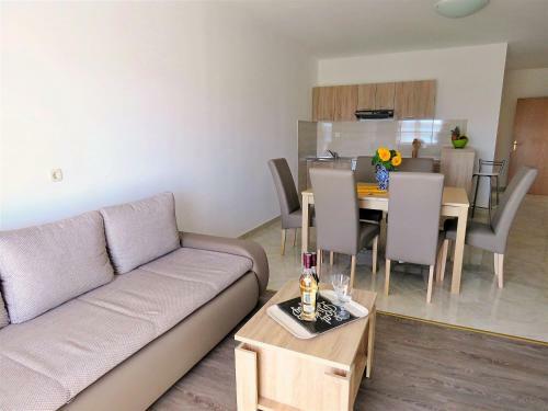 Apartments Zvone