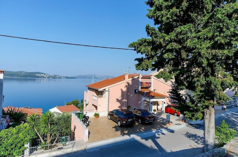 Apartamentos Villa Tonina