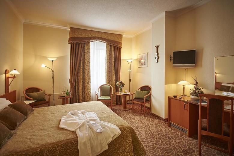 Hotel Proton