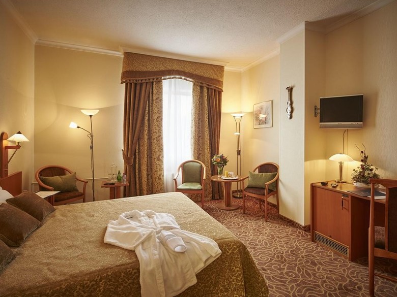Hotel Proton