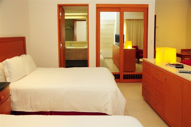Hotel Ambiance Suites Canc�n