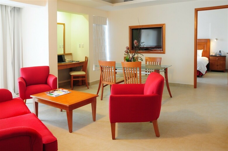 Hotel Ambiance Suites Canc�n