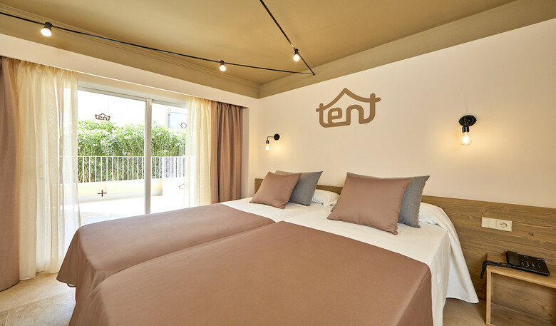 Hotel Tent Capi Playa