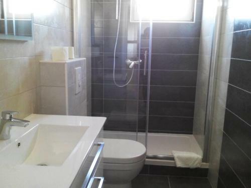 Hostal Apartments Perina