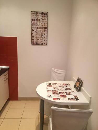 Hostal Apartments Perina