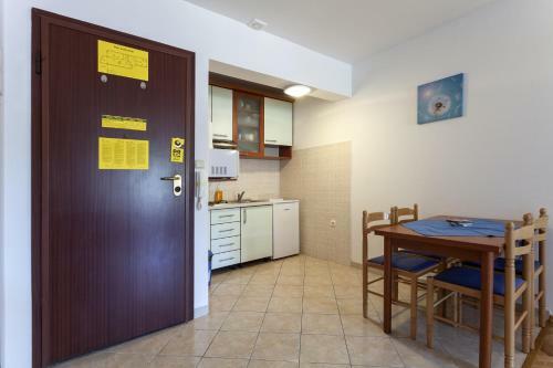 Apartments Mediteraneo