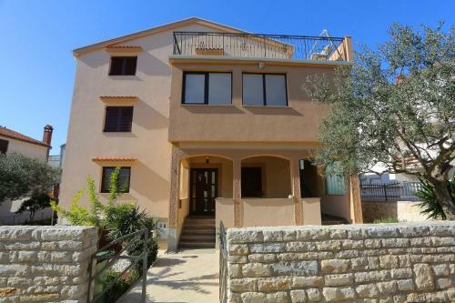 Apartamentos Borik Hills