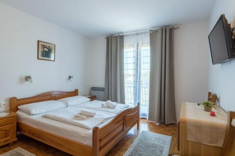 Bed & Breakfast Maki