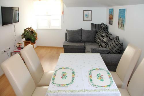 Apartment Bucevic