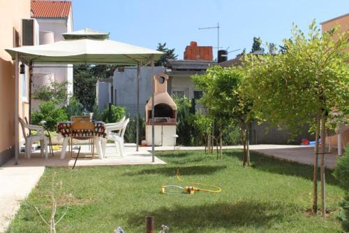 Apartment Kastel Stafilic 9211b