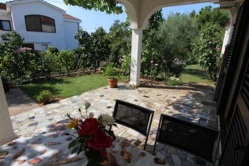 Apartment In Malinska 20