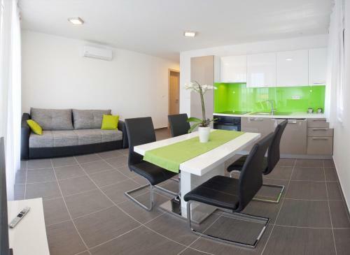 Apartments Diamond