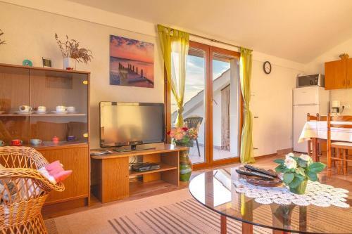 Hostal Double Room Njivice 5362b