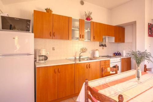 Hostal Double Room Njivice 5362b