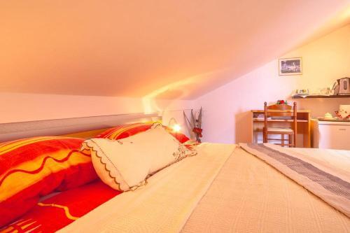 Hostal Double Room Njivice 5362b