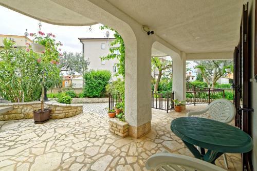 Hostal Guest House Jolanda