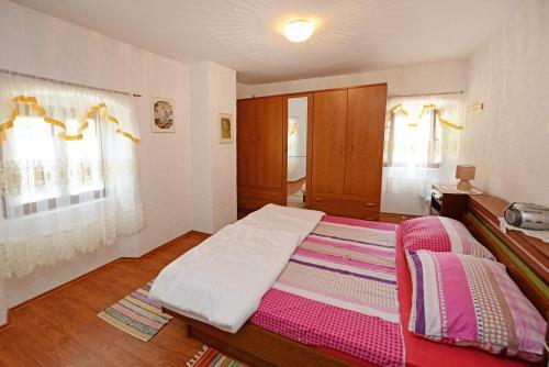 Apartment Visnjan 11585a
