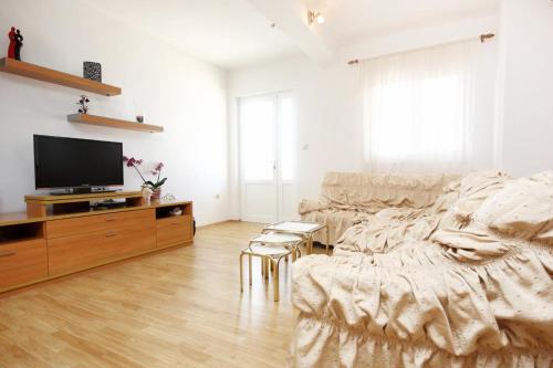Apartment Orebic 10080b
