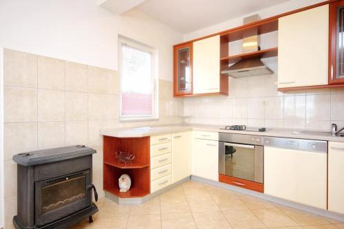 Apartment Orebic 10080b