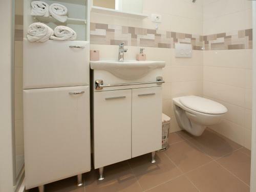 Hostal Apartment And Rooms Cvita