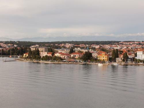 Hostal Apartment And Rooms Cvita