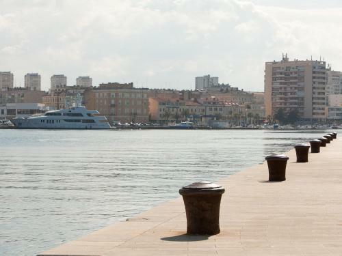 Hostal Apartment And Rooms Cvita