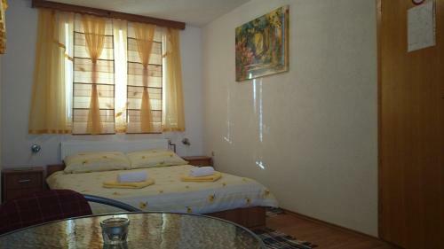 Hostal Apartment And Rooms Ara?i?