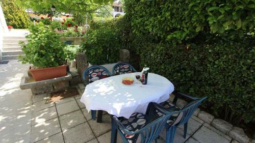 Apartment Malinska,krk, Primorje-gorski Kotar 1