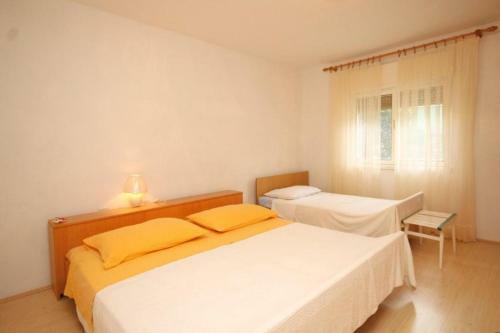 Apartment Ugljan 8479a